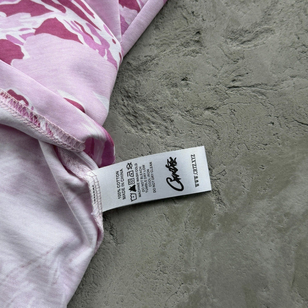 Island Puff Print T-Shirt - Pink Tiger Camo - Corteiz