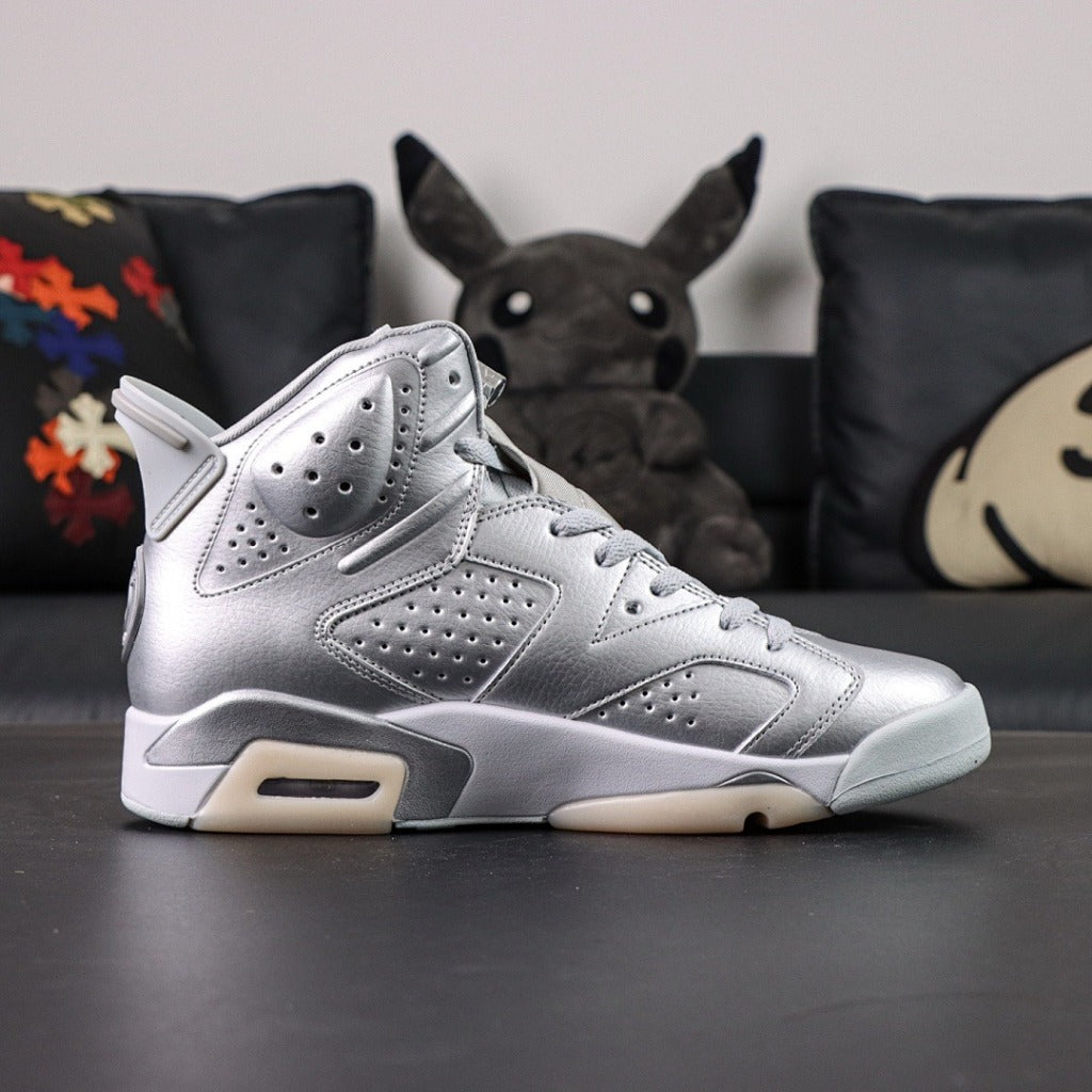 Paris Saint-Germain x Air Jordan 6 - Metallic Silver [IQ5135-001]
