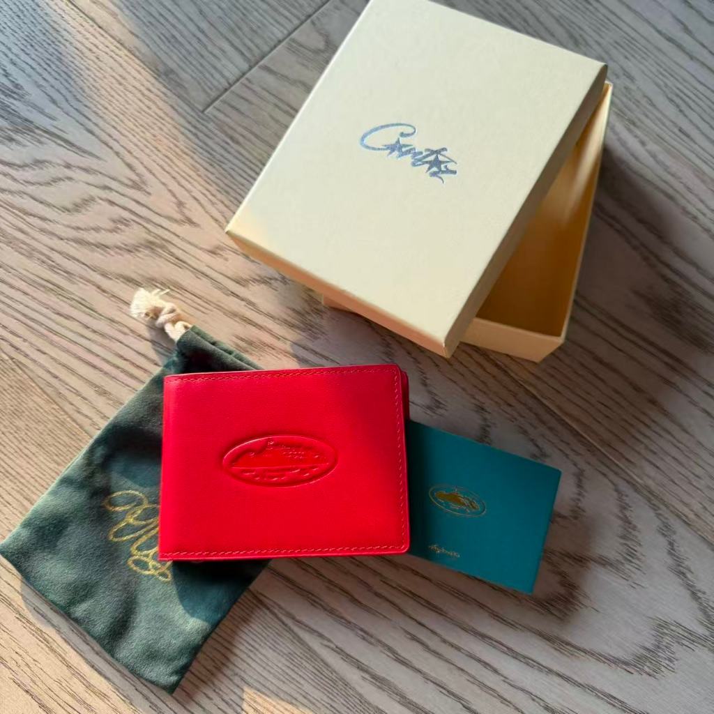 ISLAND LEATHER CARD HOLDER [BLACK/YELLOW/GREEN/RED] - Corteiz