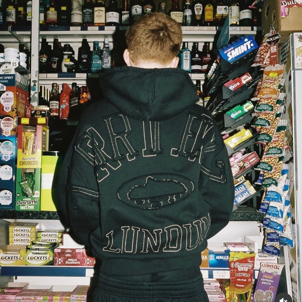 Lundun Stitch Zip Hoodie - Triple Black - CRTZ.XYZ