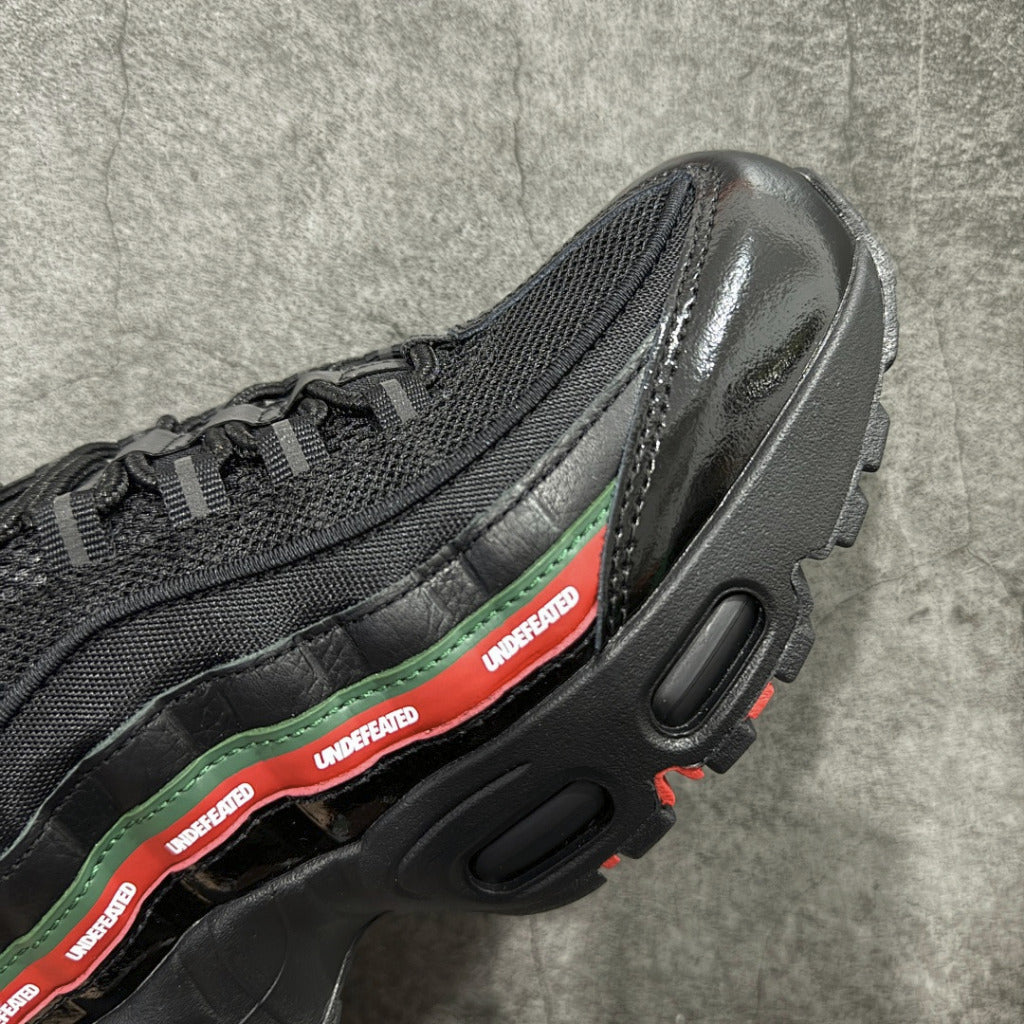 Air Max 95 x UNDEFEATED 'Black' (IB4453-001)