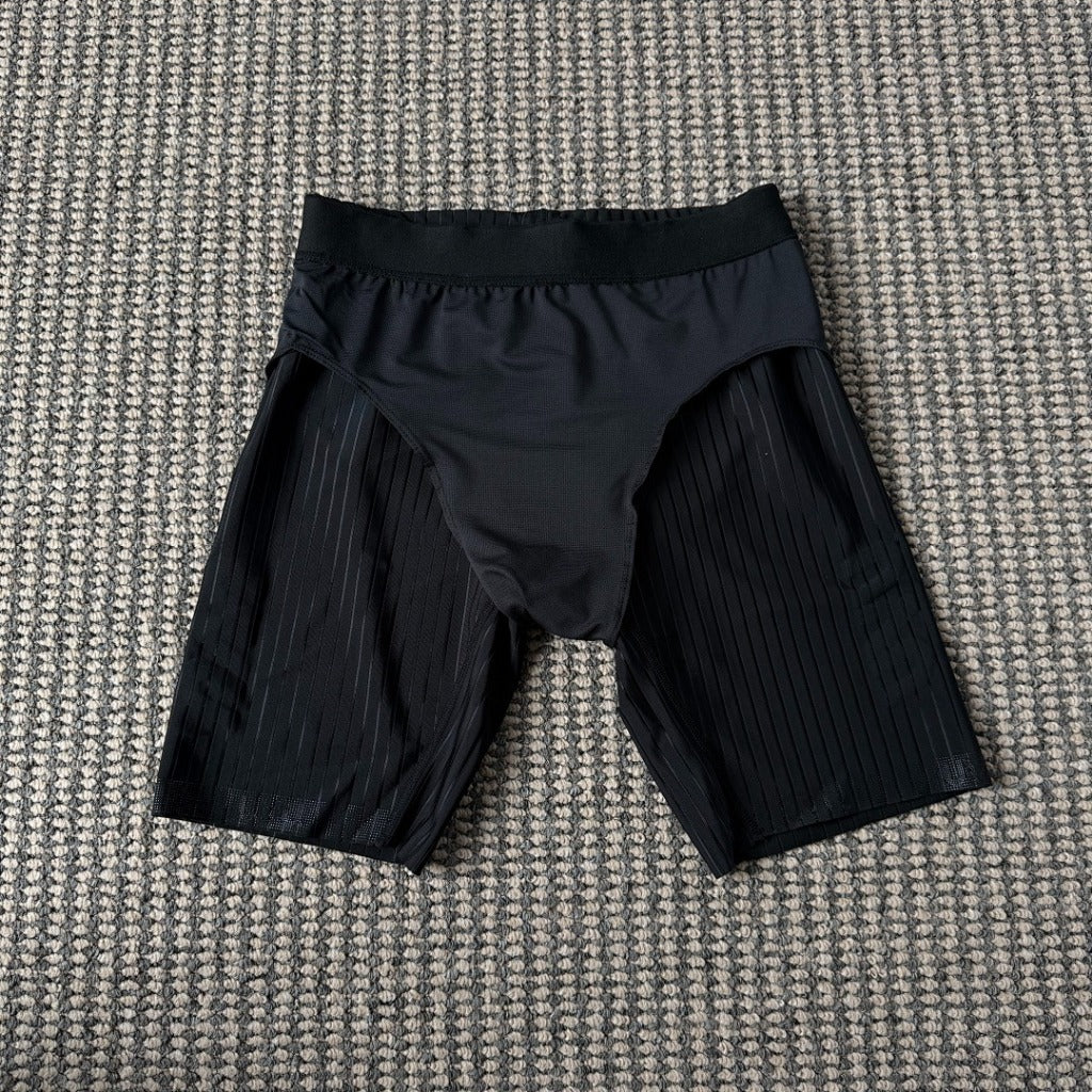 UVU Running - Elite Half Tight Black Gray