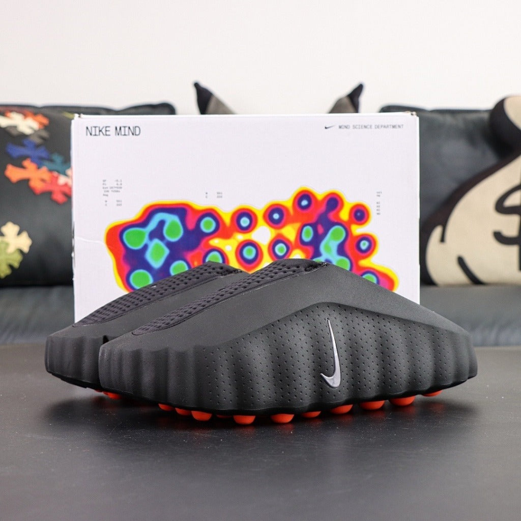 Nike Mind 001 "Black Chrome" - Black/Hyper Crimson/White/Chrome