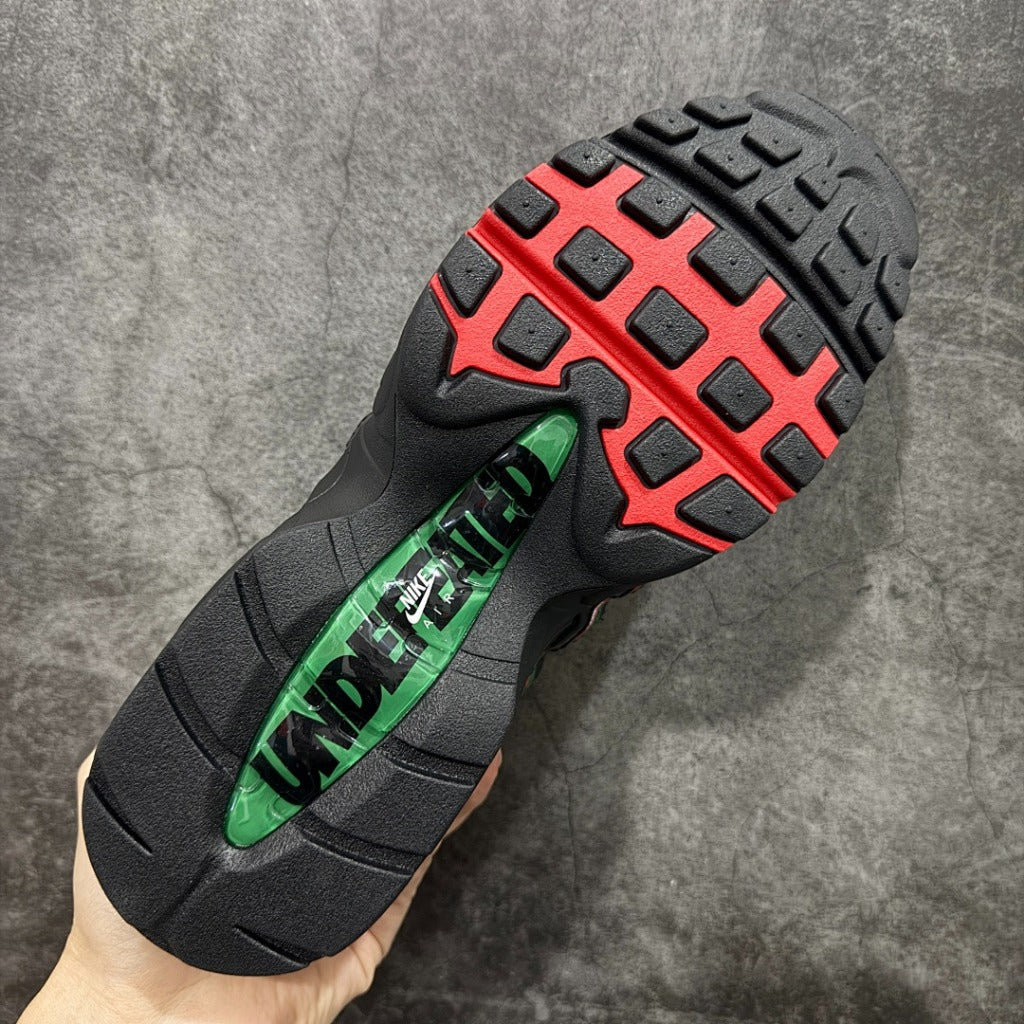 AM 95 x UNDEFEATED 'Black'