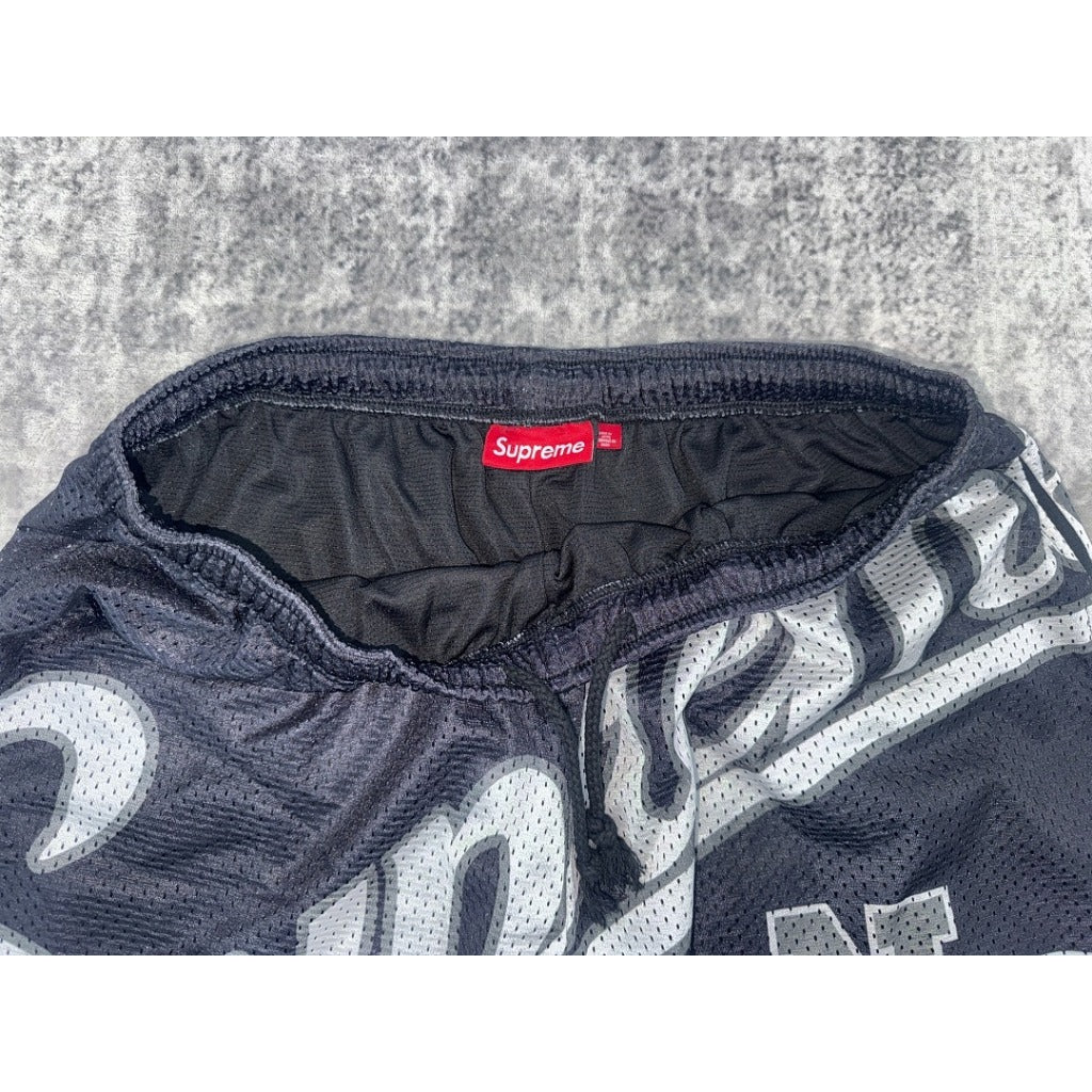 Big Script Mesh Short - Supreme