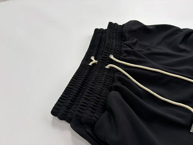 CELINE SS22 Black Double-Sided Knit Casual Shorts